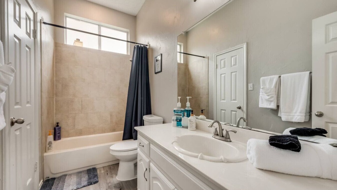 Photo of Bathroom in Rowlett