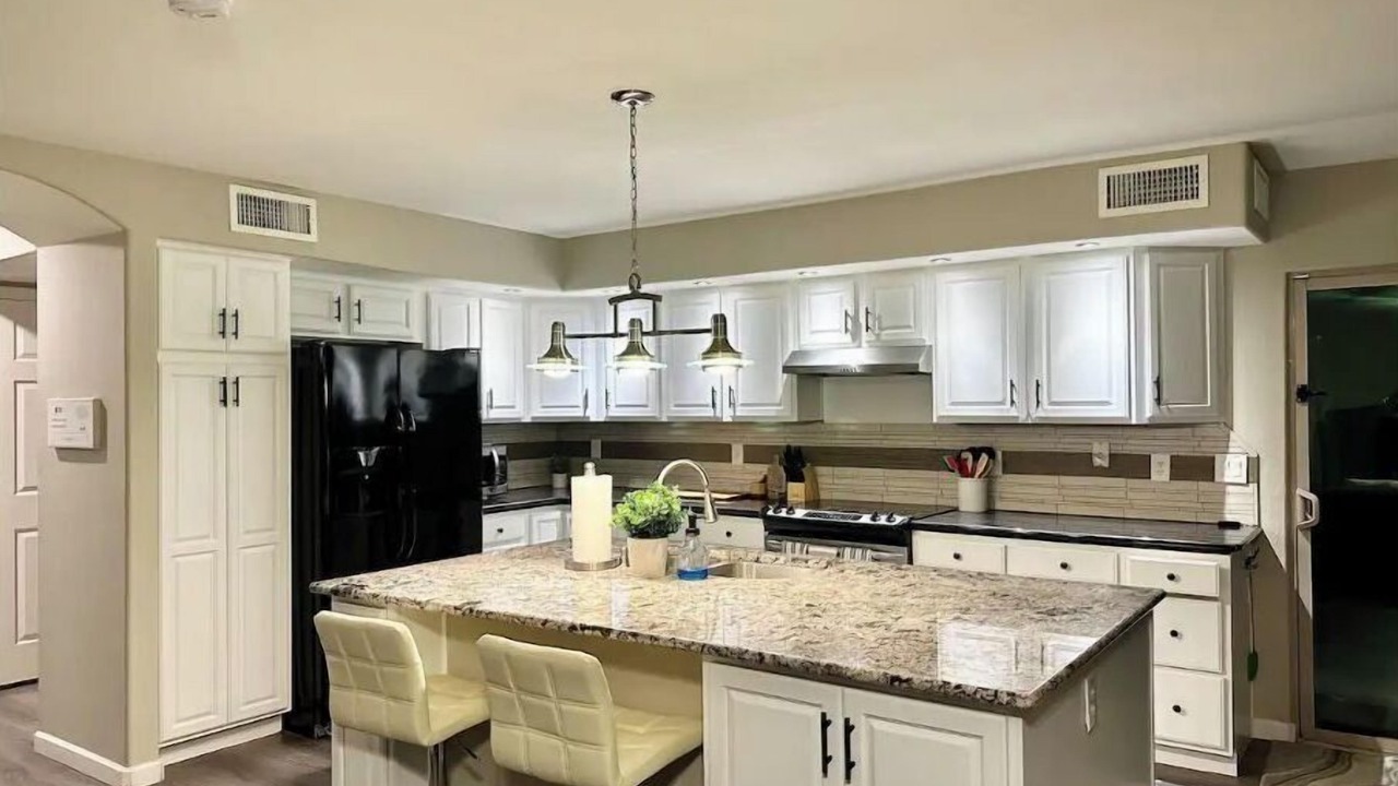 Photo of Kitchen in Estrella Vista