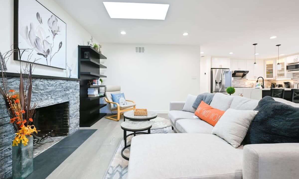 Photo of Livingroom in Sunnyvale West