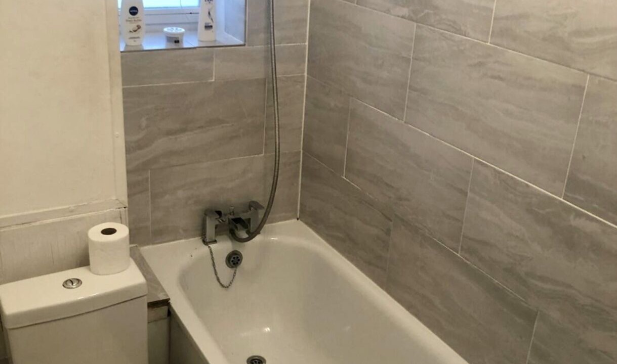 Photo of Bathroom in Euston