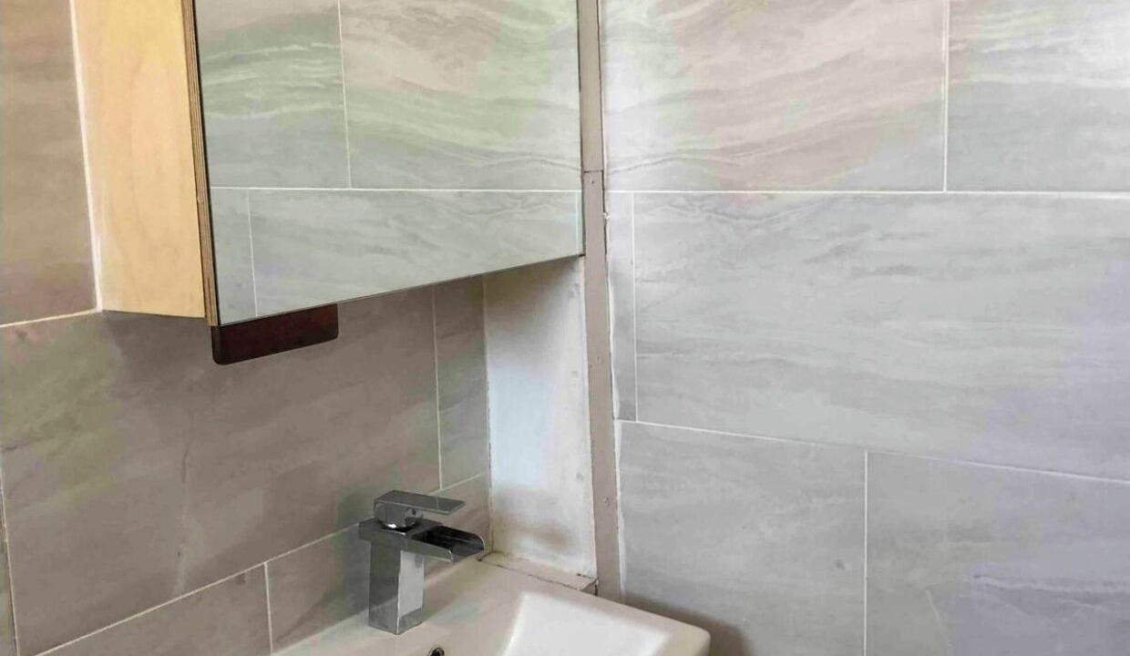 Photo of Bathroom in Euston