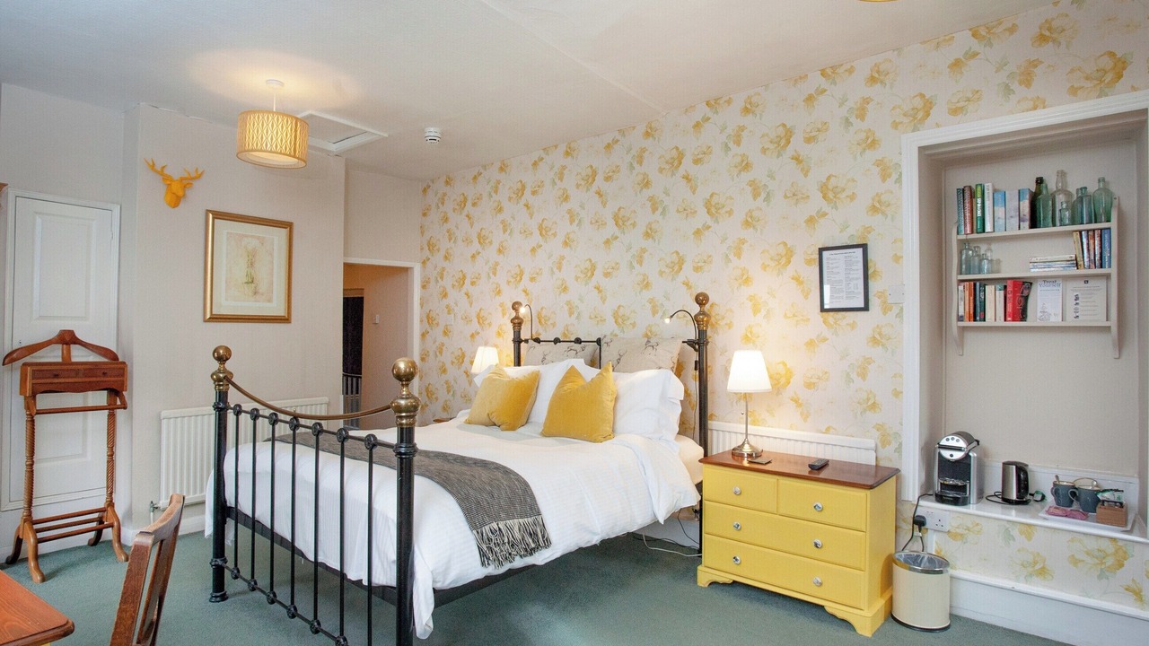 Photo of Others in Lifton