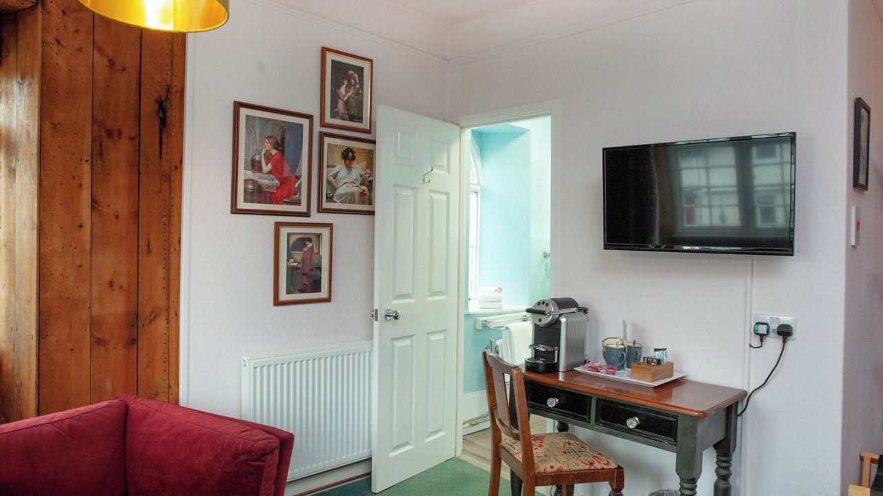 Photo of Others in Lifton