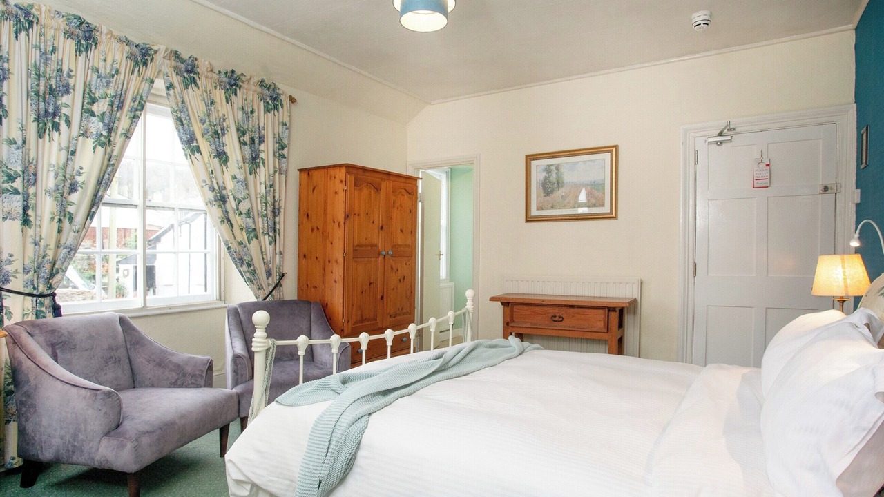 Photo of Others in Lifton