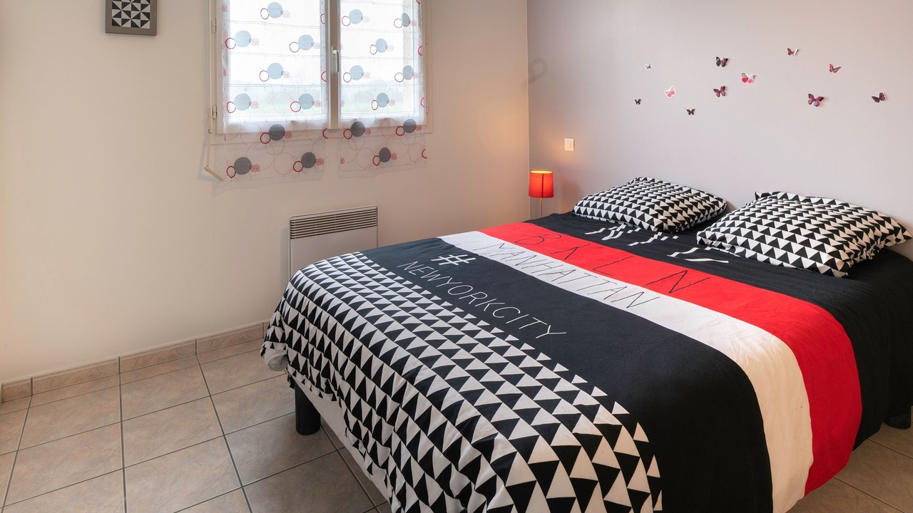 Photo of Bedroom in Golfech