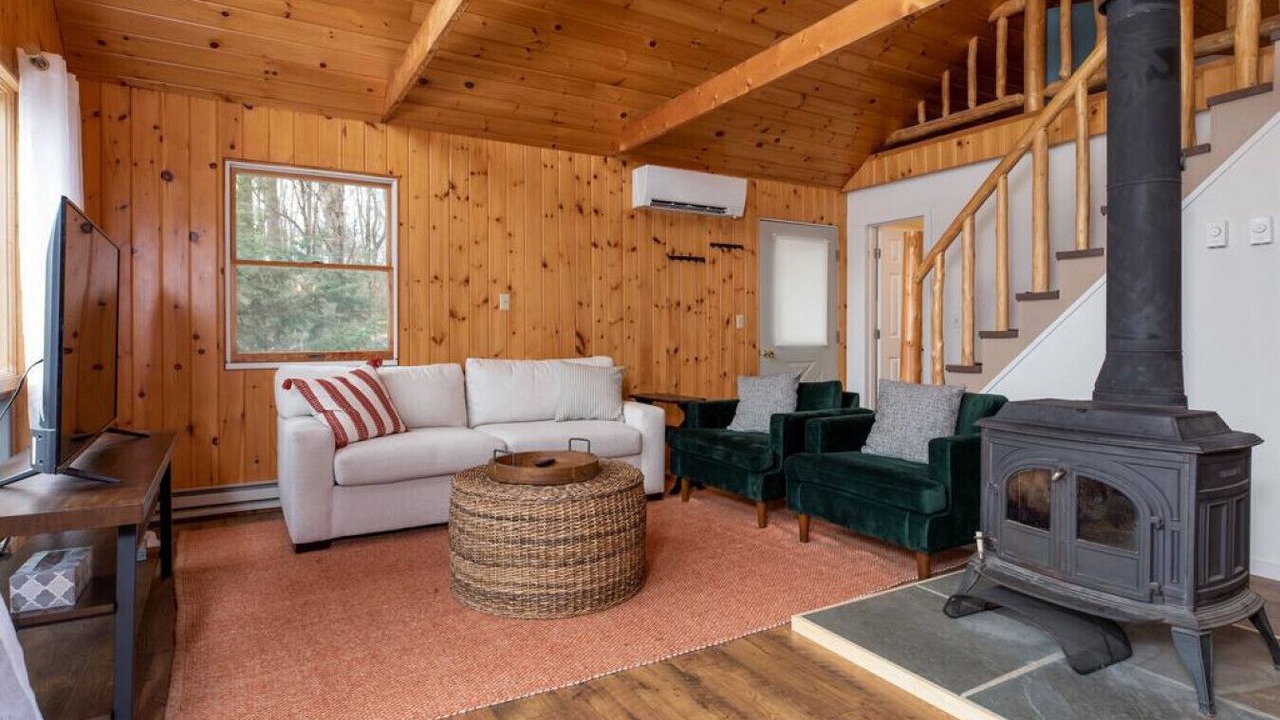 Photo of Bedroom in North Lake George