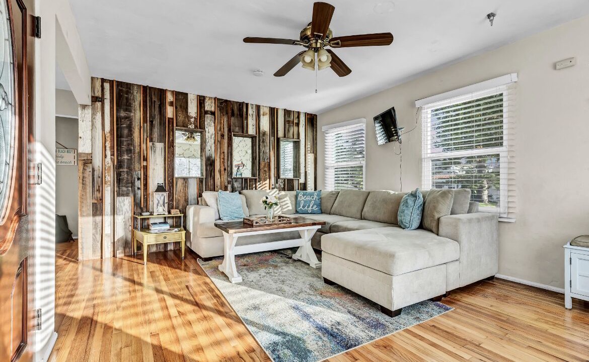 Photo of Livingroom in Point Loma