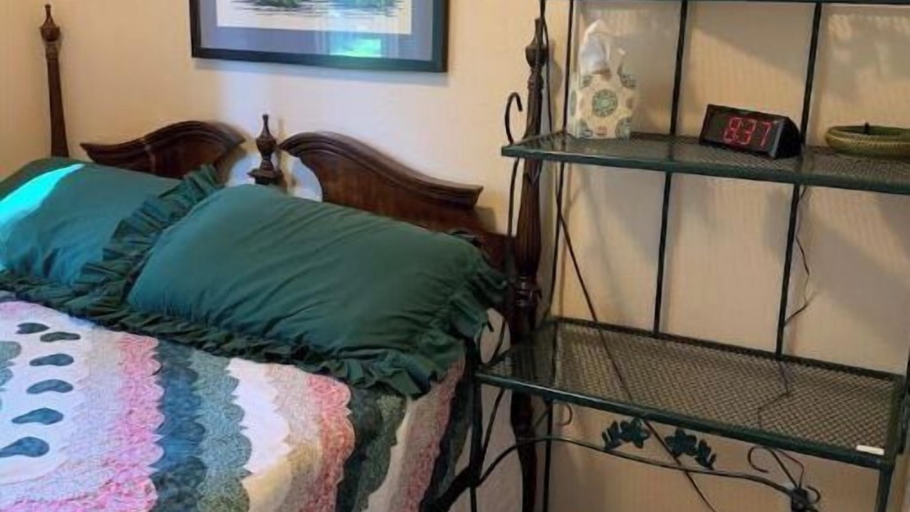 Photo of Bedroom in Tonasket