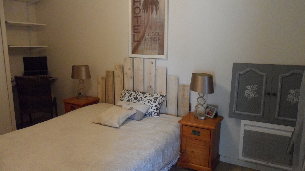 Photo of Bedroom in Paulhan