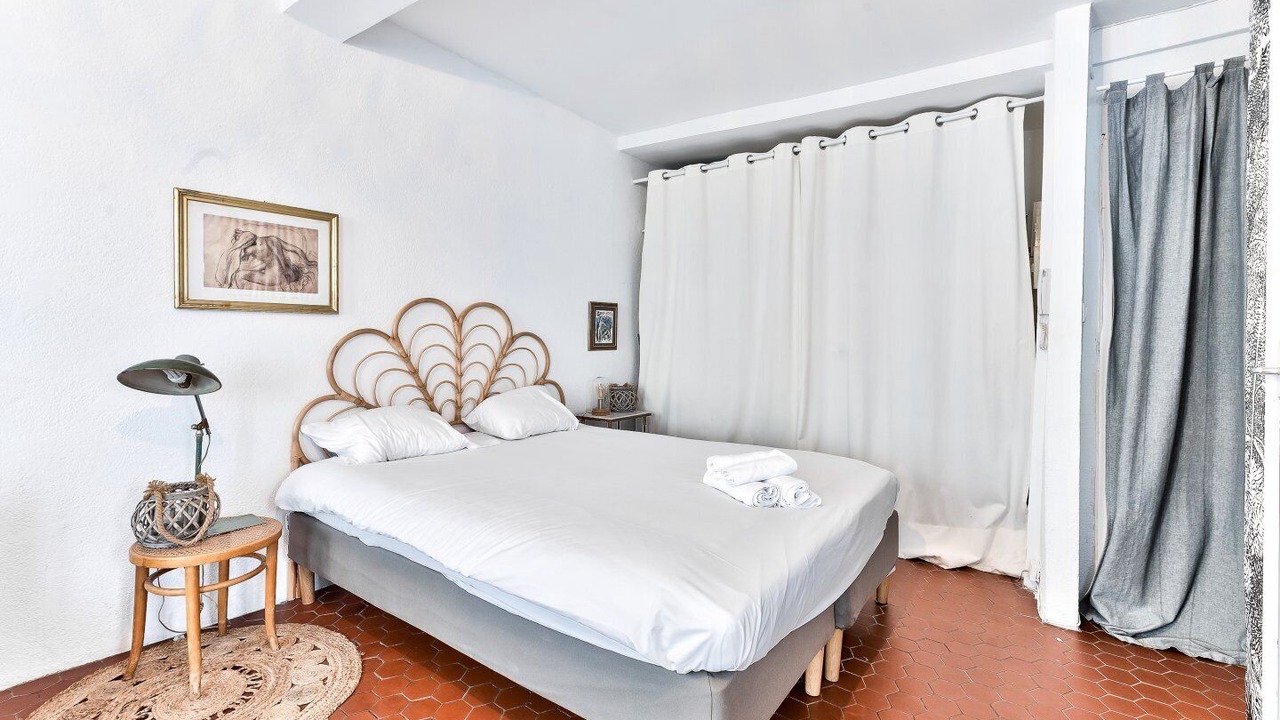 Photo of Bedroom in Les Grands Carmes