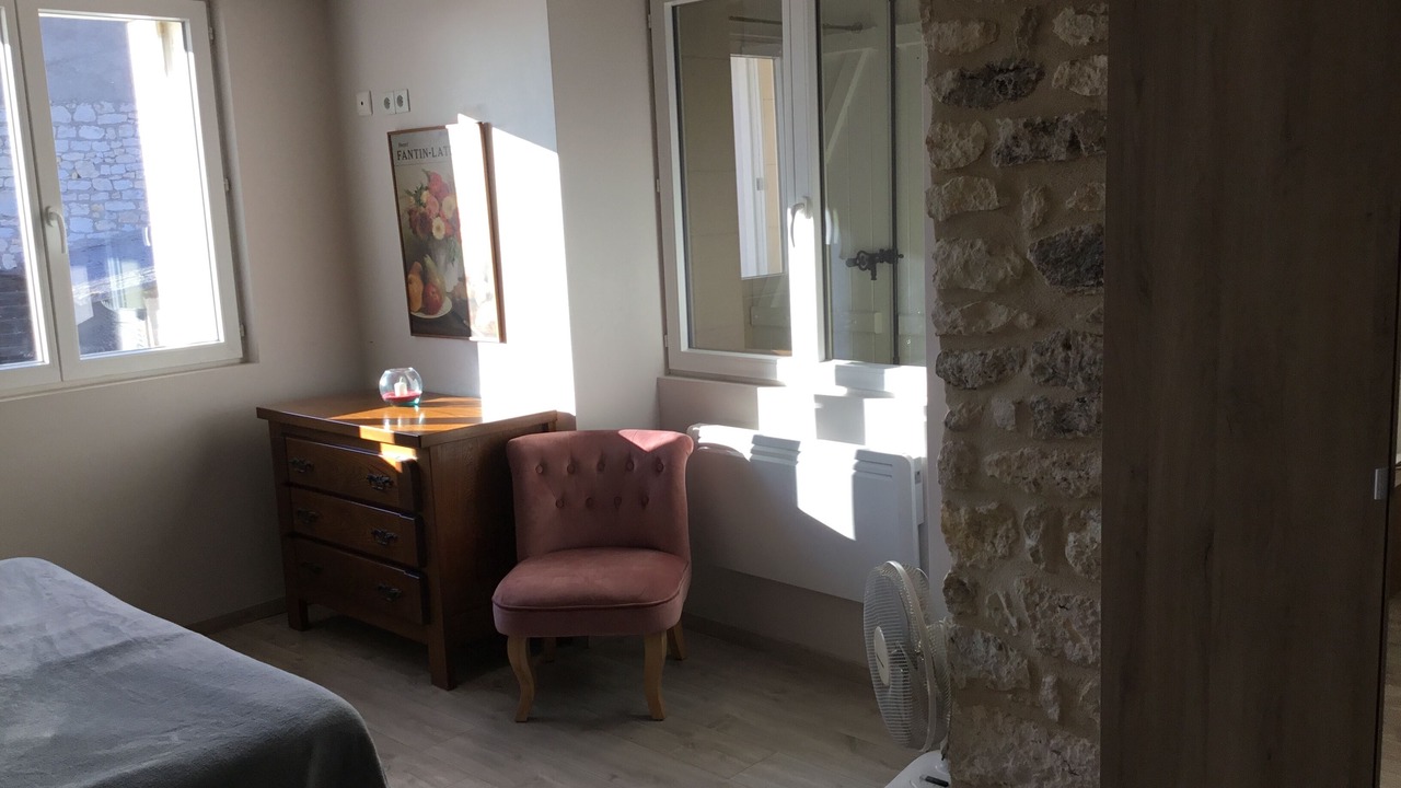 Photo of Bedroom in Noailles