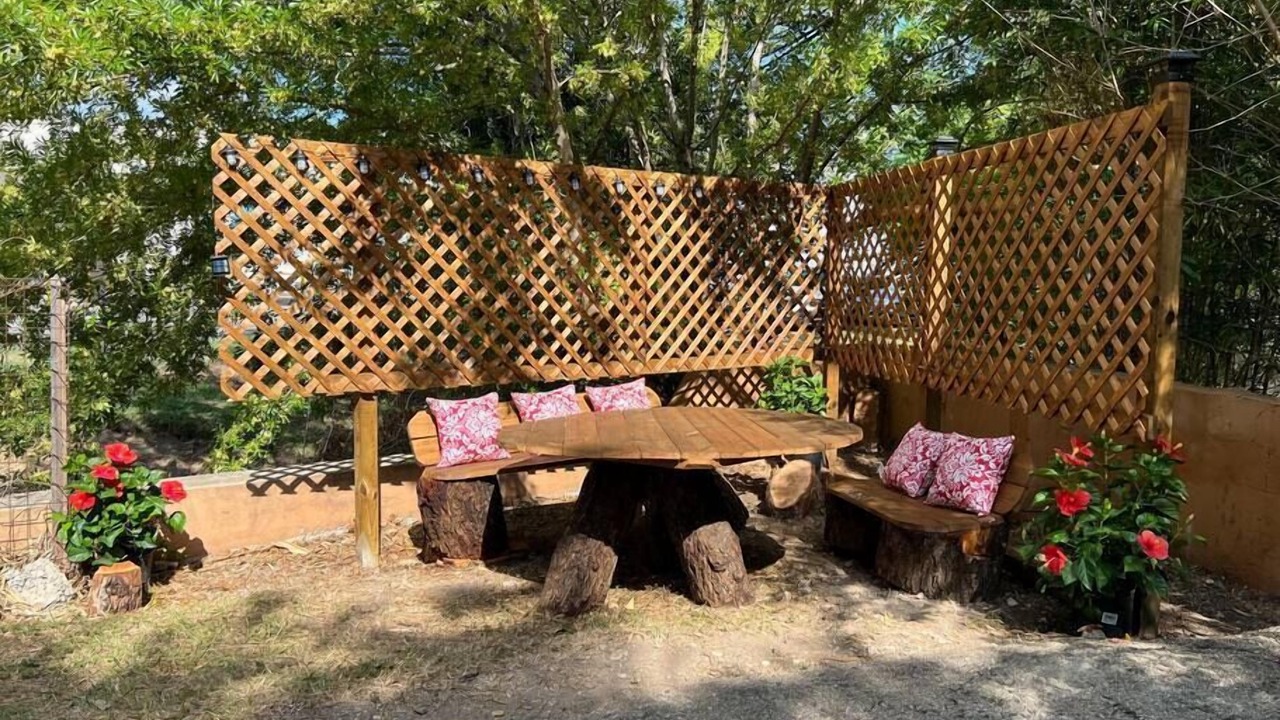 Photo of Outdoor in Uptown