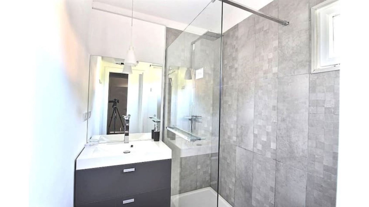 Photo of Bathroom in Quissac