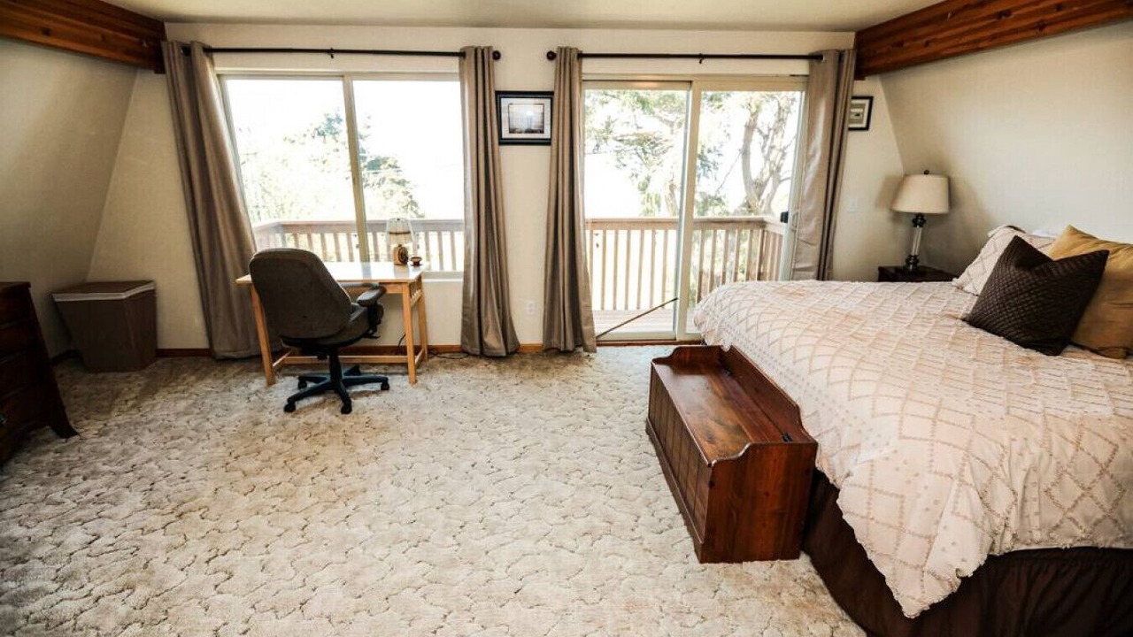 Photo of Bedroom in Port Angeles