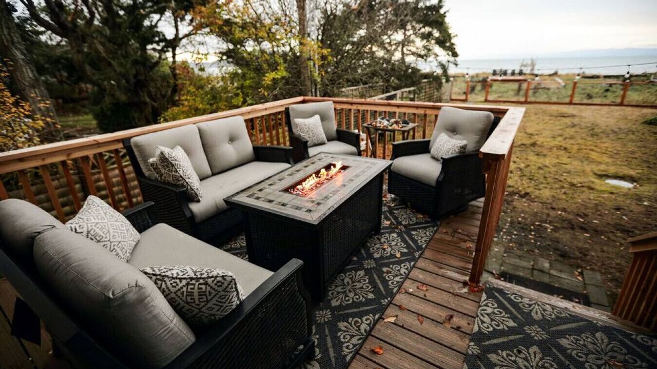 Photo of Patio Balcony in Port Angeles