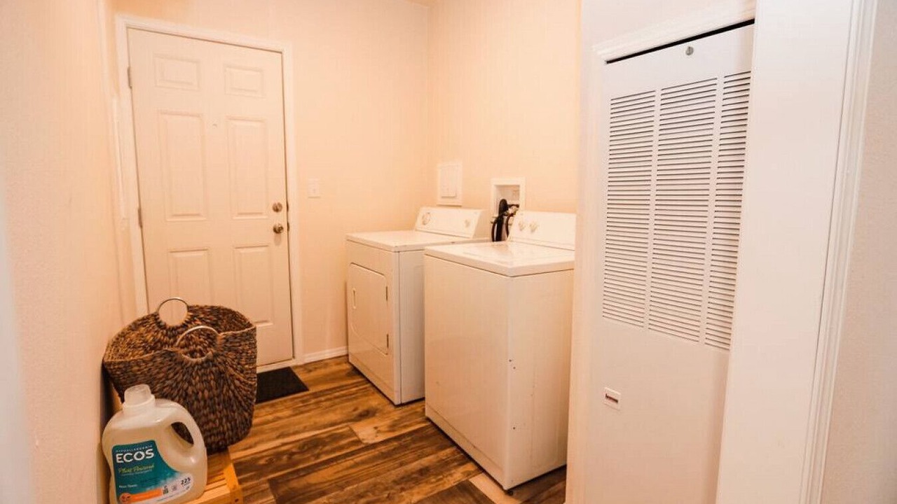 Photo of Others in Forks