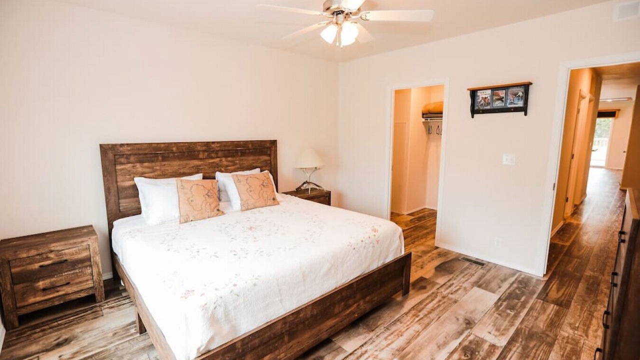 Photo of Bedroom in Forks