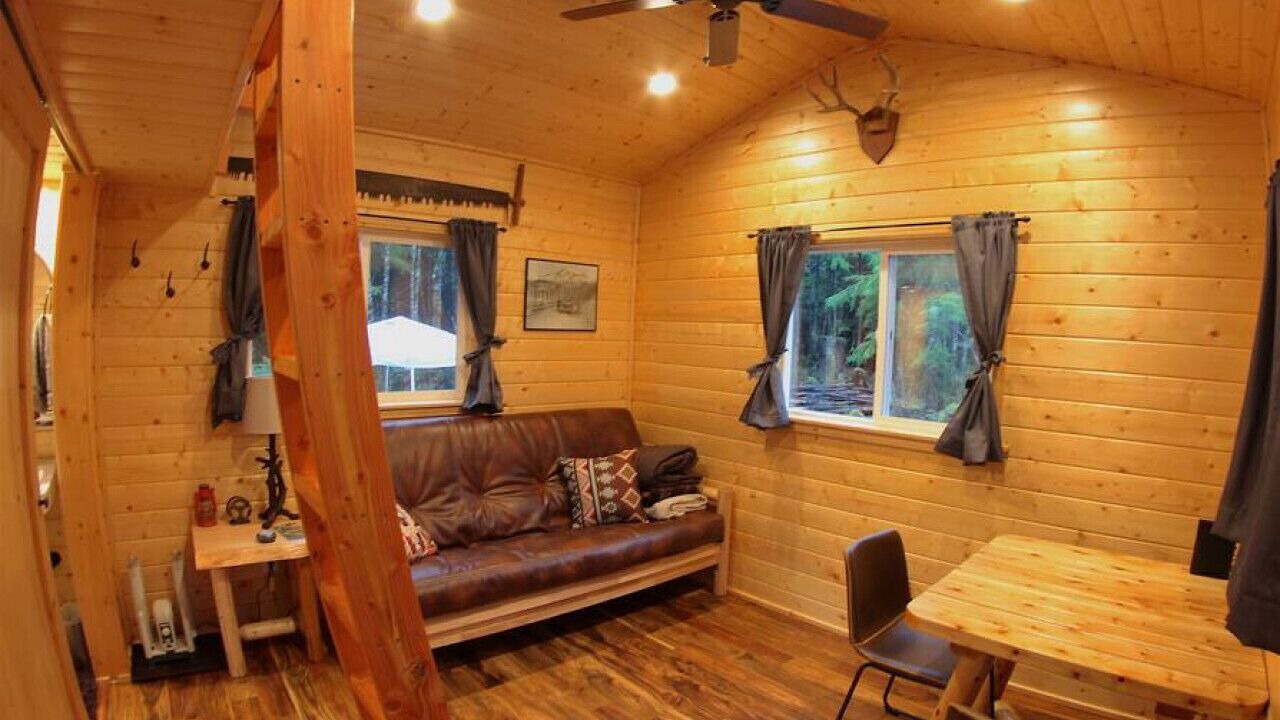 Photo of Livingroom in Forks