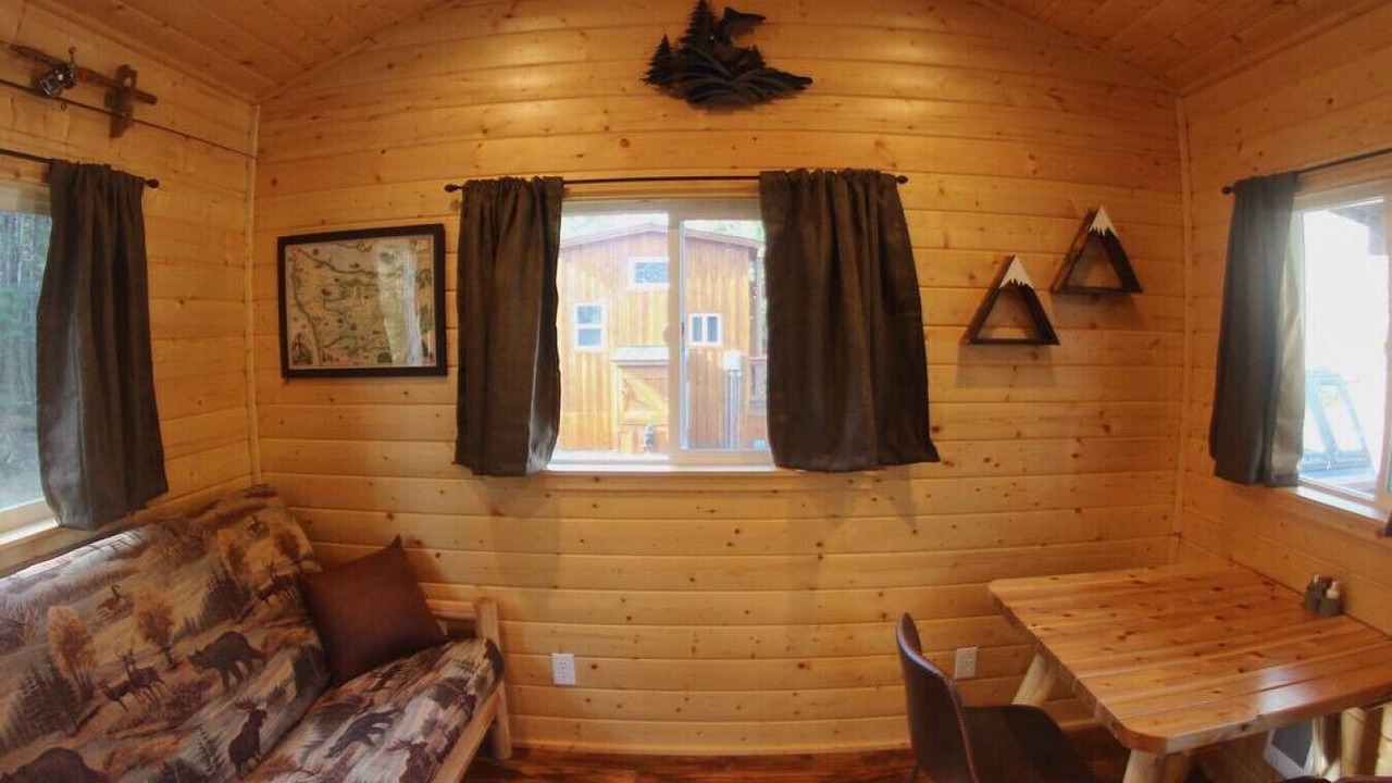 Photo of Livingroom in Forks