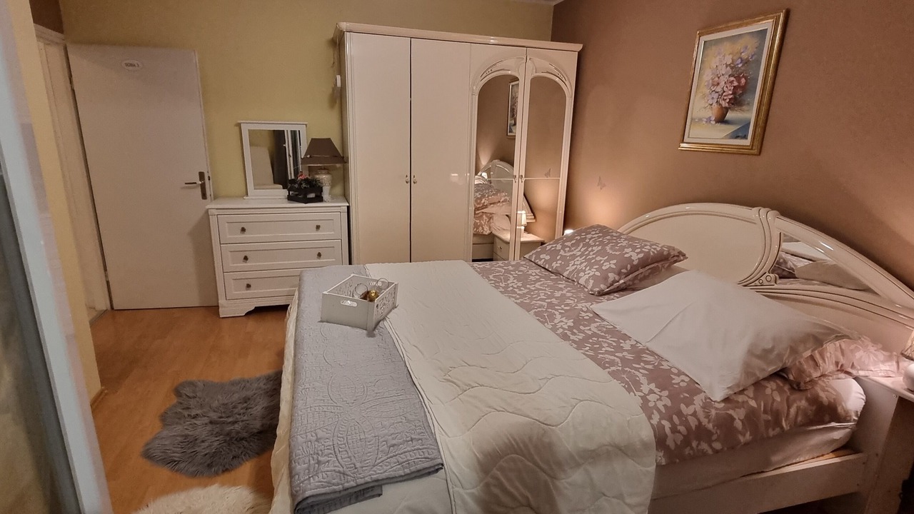 Photo of Bedroom in Tinjan