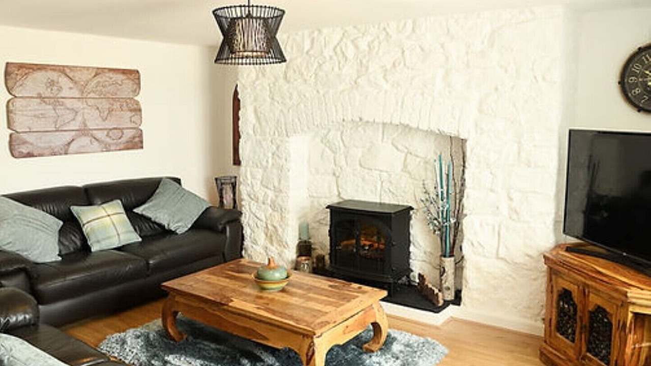 Photo of Livingroom in Colwyn Bay