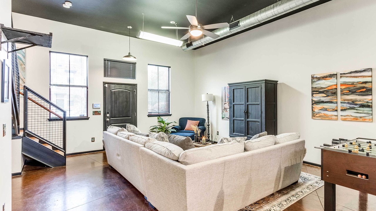 Photo of Livingroom in Norman