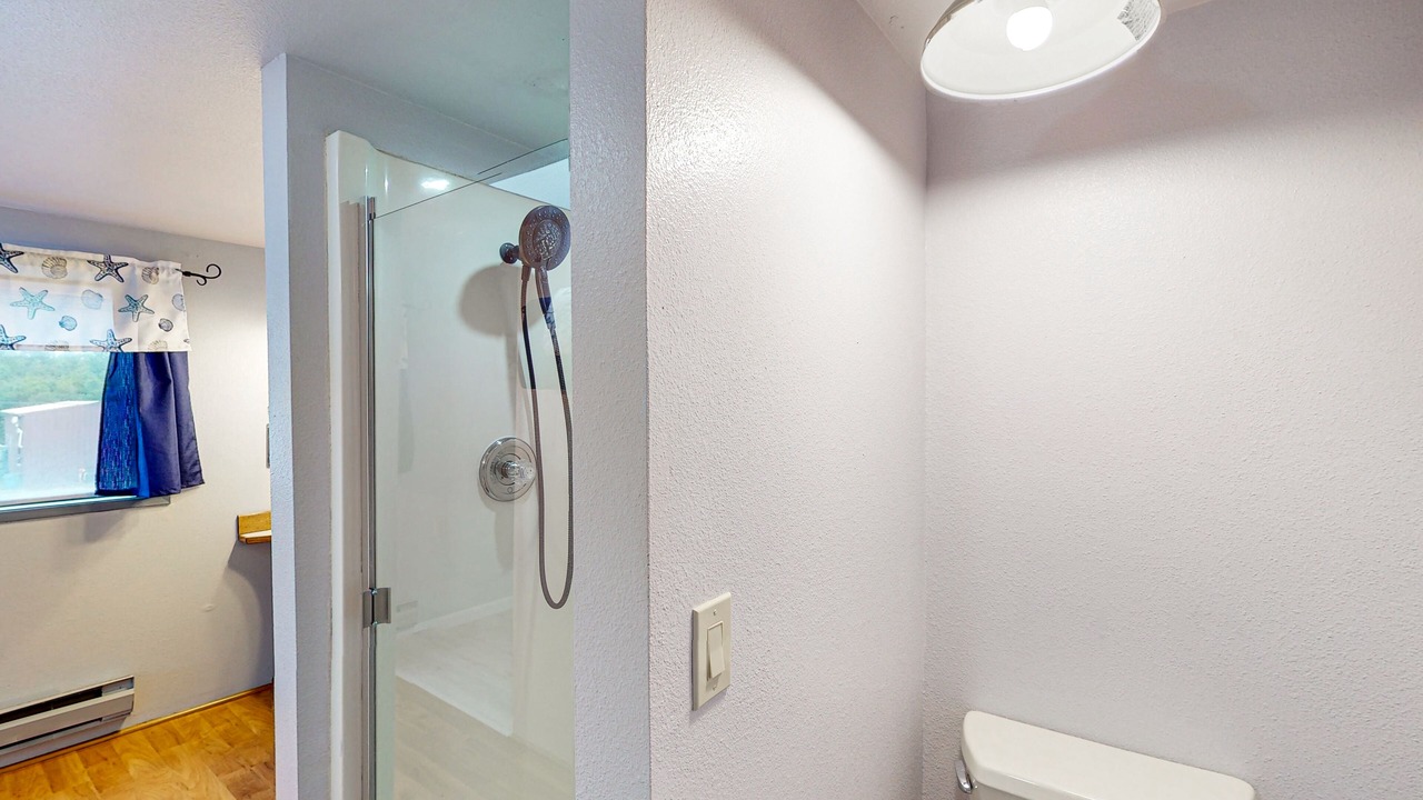 Photo of Bathroom in Grayland