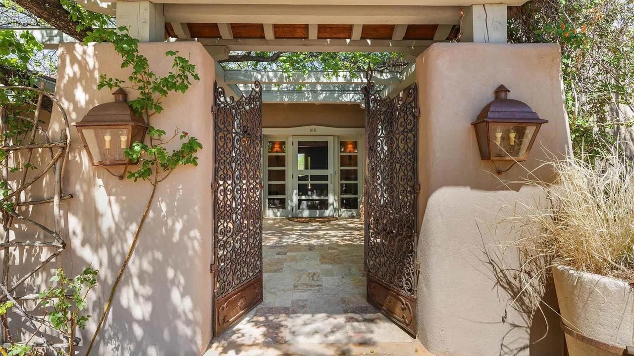 Photo of Outdoor in Northeast Santa Fe