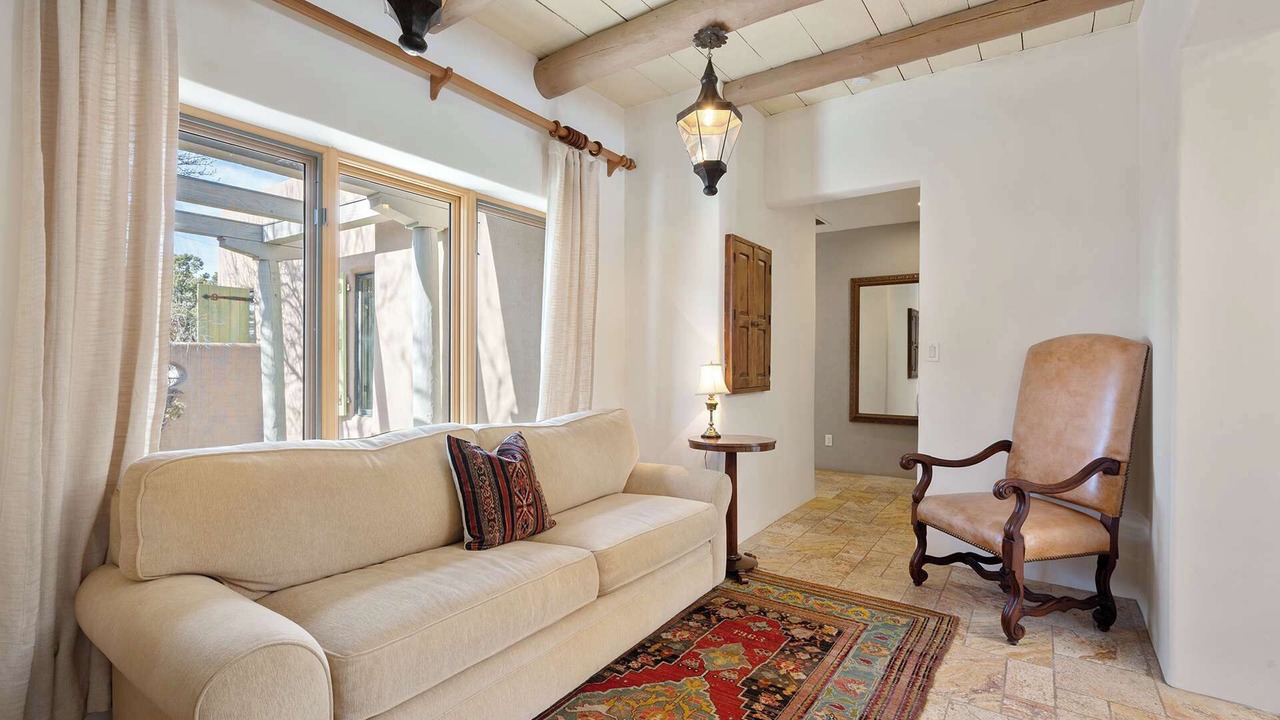 Photo of Livingroom in Northeast Santa Fe