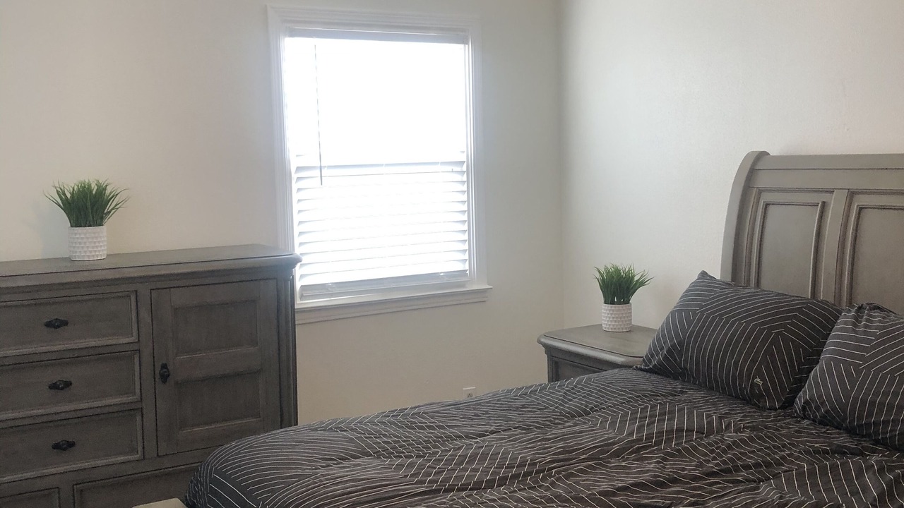 Photo of Bedroom in Tulare