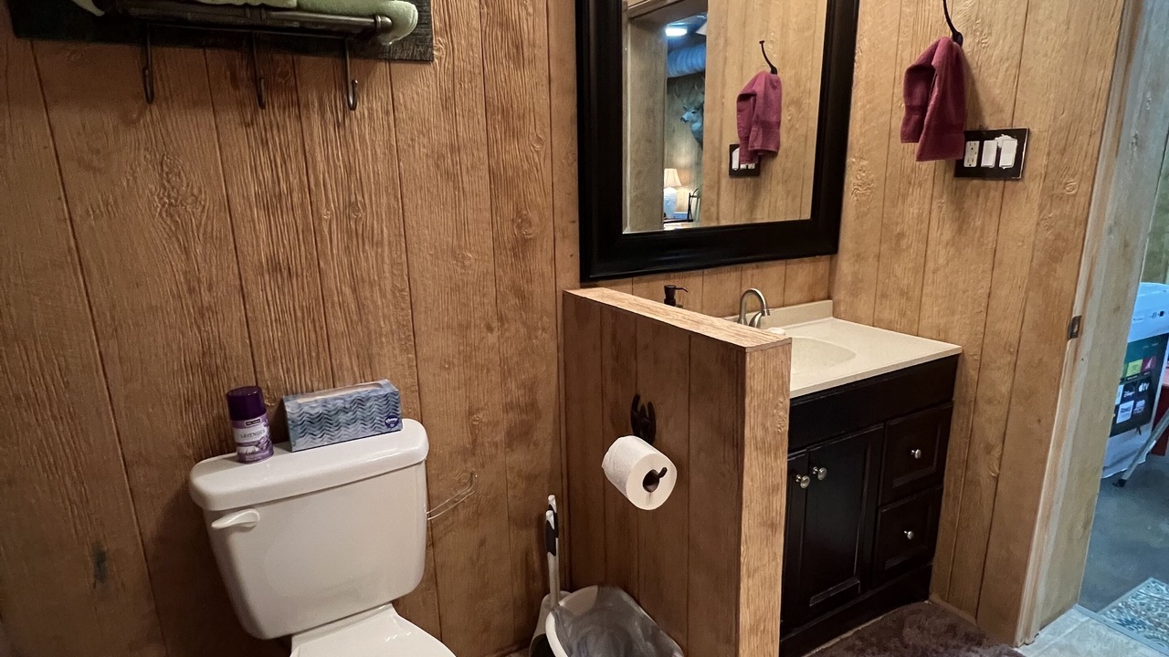 Photo of Bathroom in Tolar