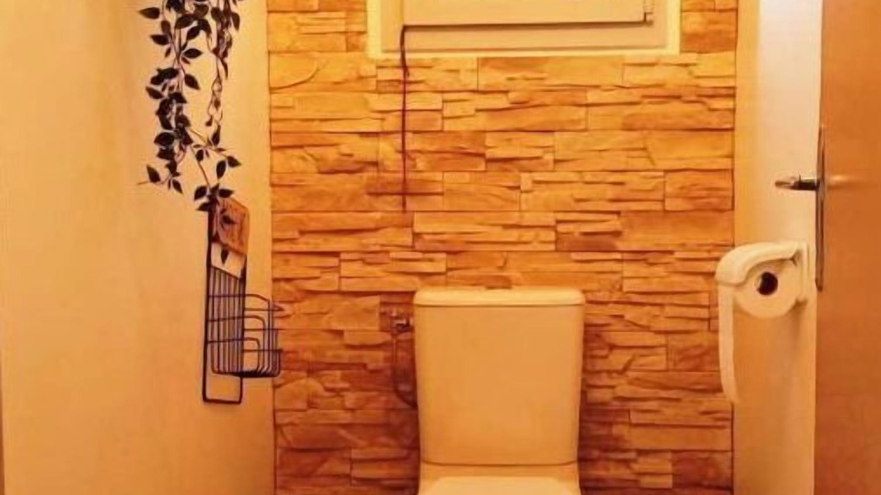 Photo of Bathroom in Limoux