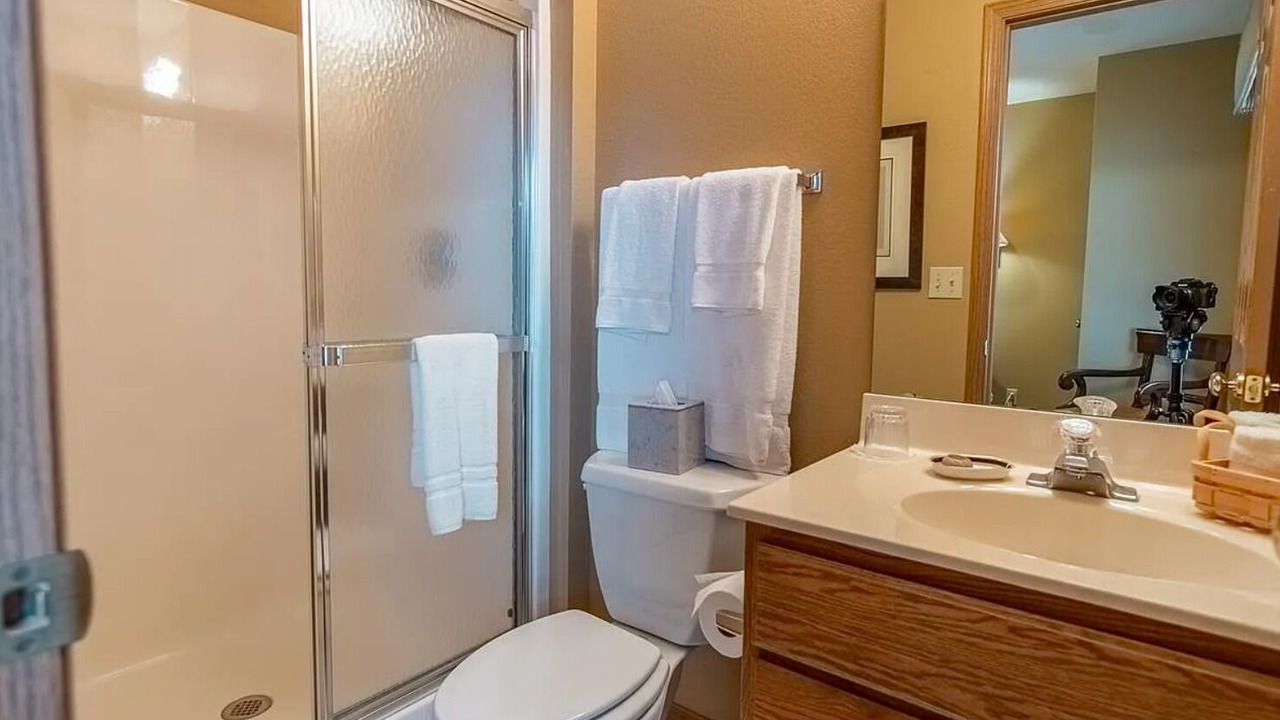 Photo of Bathroom in Winfield
