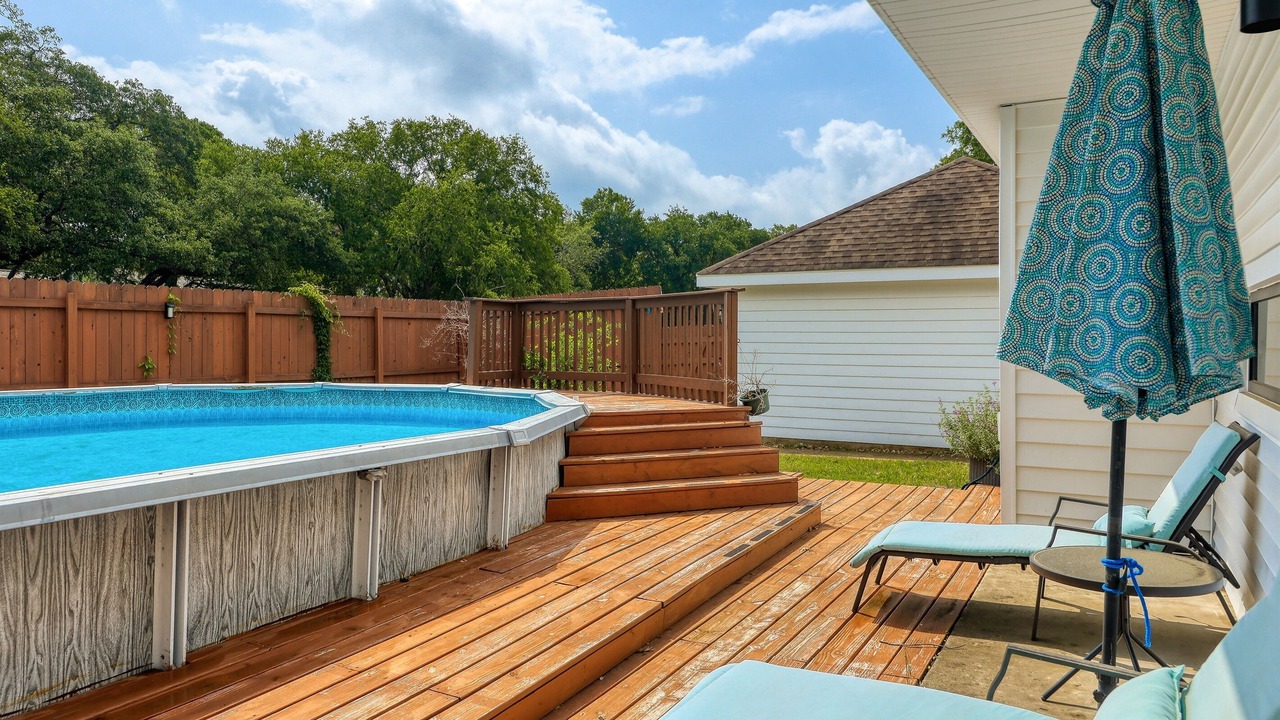 Photo of Outdoor in Shady Hollow