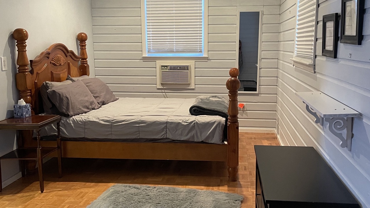 Photo of Bedroom in Port Sanilac