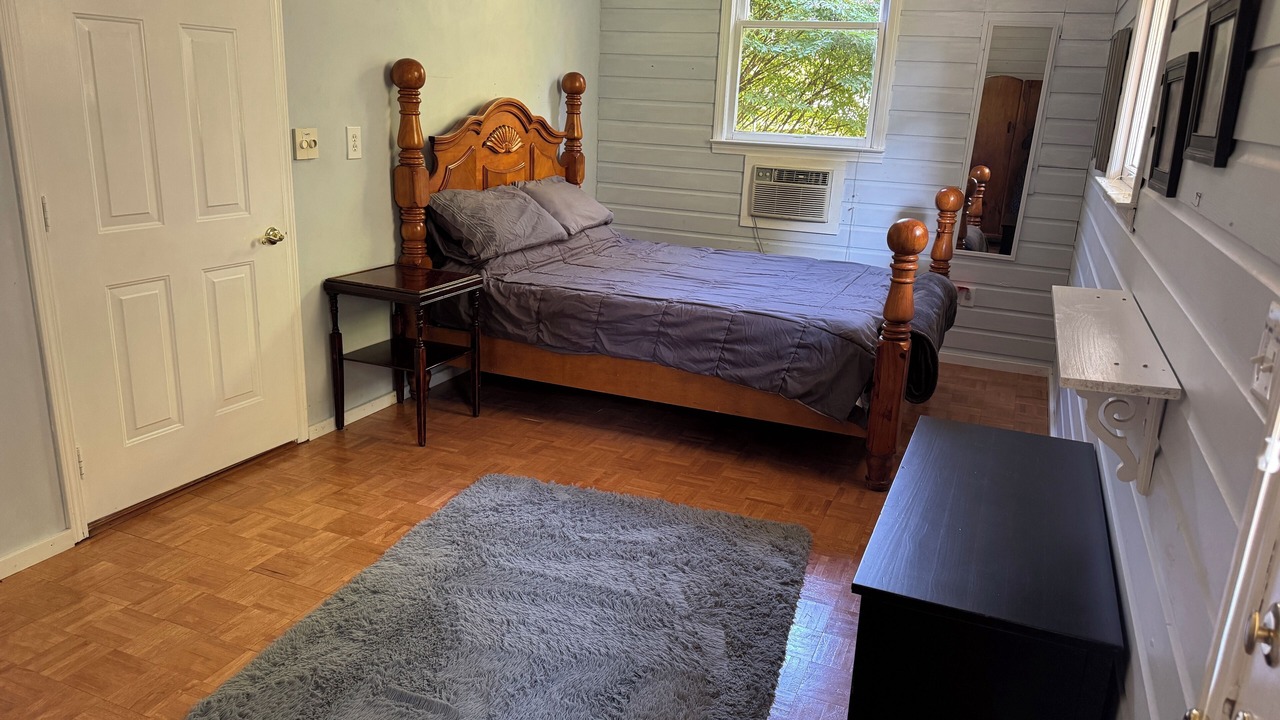 Photo of Bedroom in Port Sanilac