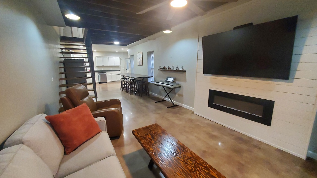 Photo of Livingroom in Owasso