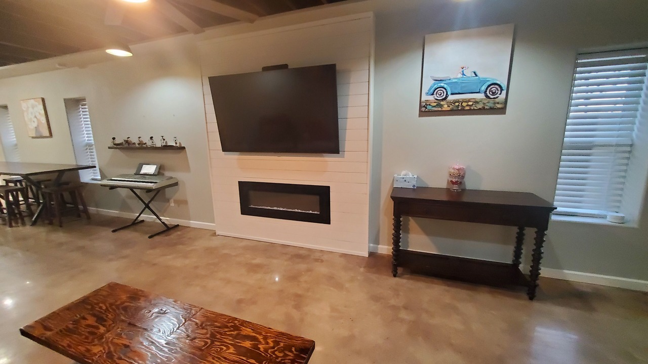 Photo of Livingroom in Owasso
