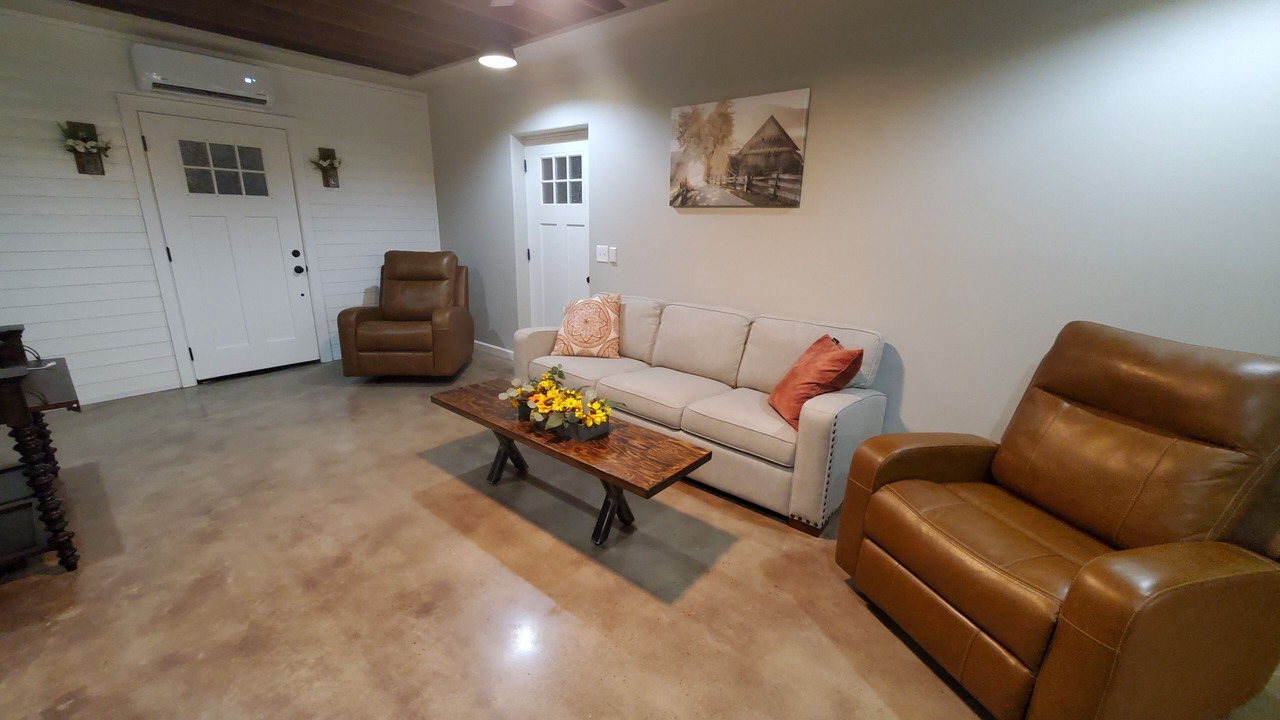 Photo of Livingroom in Owasso