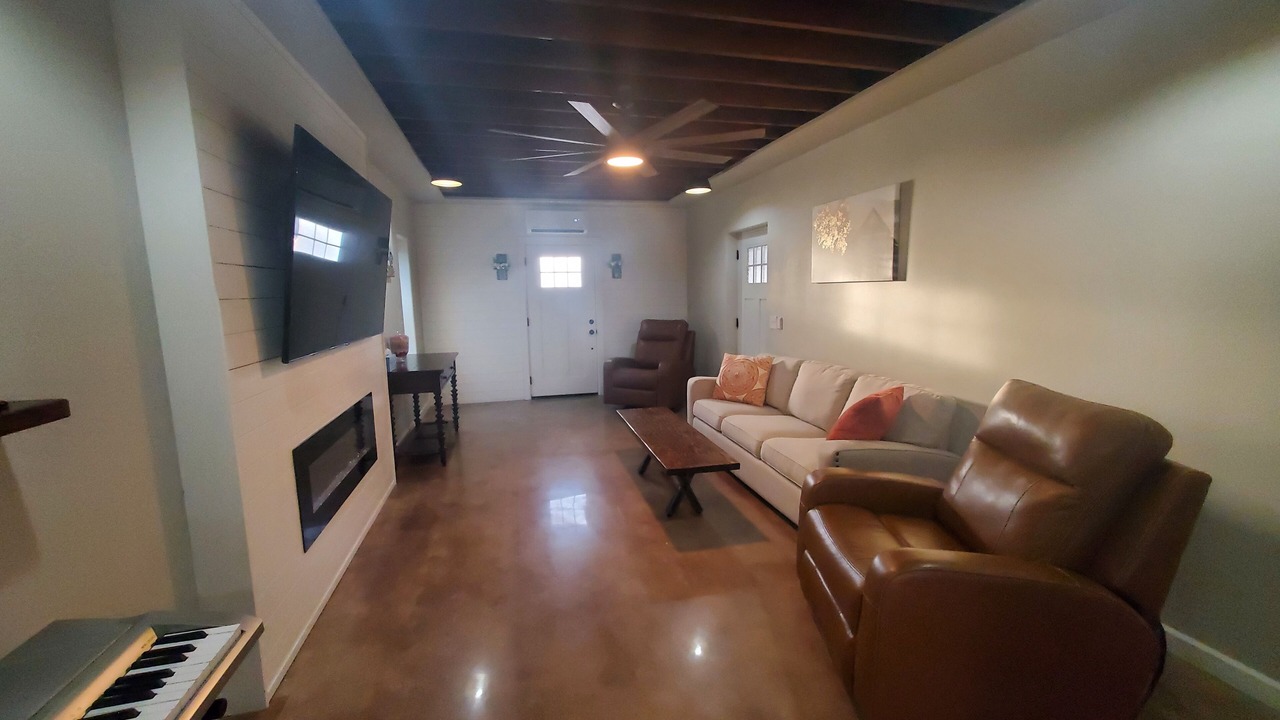 Photo of Livingroom in Owasso