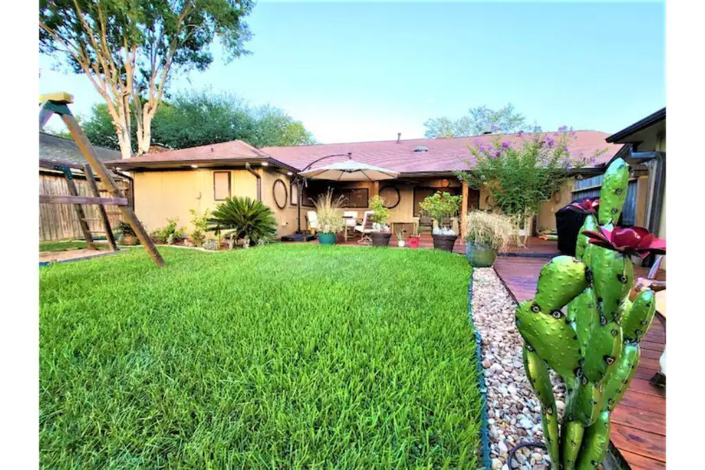 Photo of Outdoor in Clear Lake