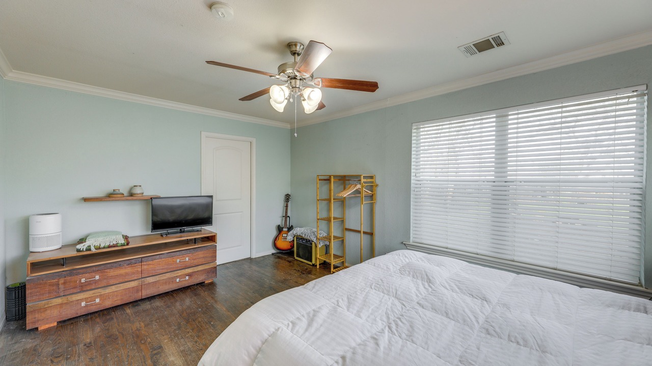 Photo of Bedroom in Govalle