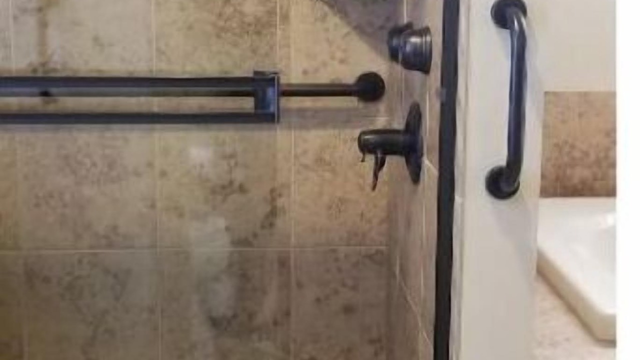 Photo of Bathroom in Shawnee