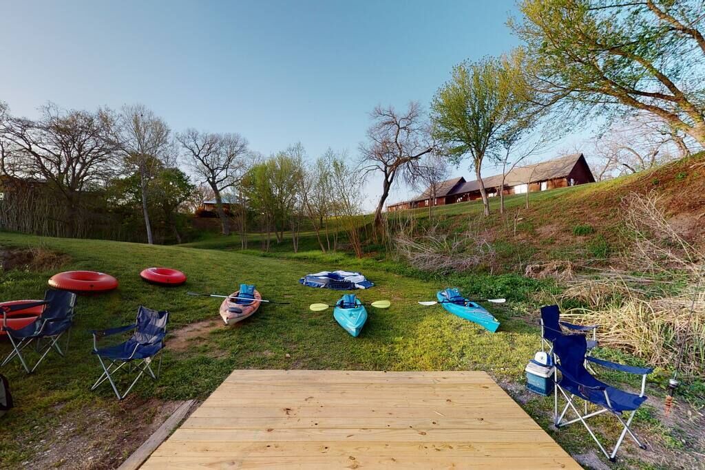 Photo of Others in Martindale