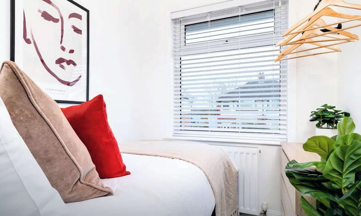 Photo of Bedroom in Stoke-on-Trent