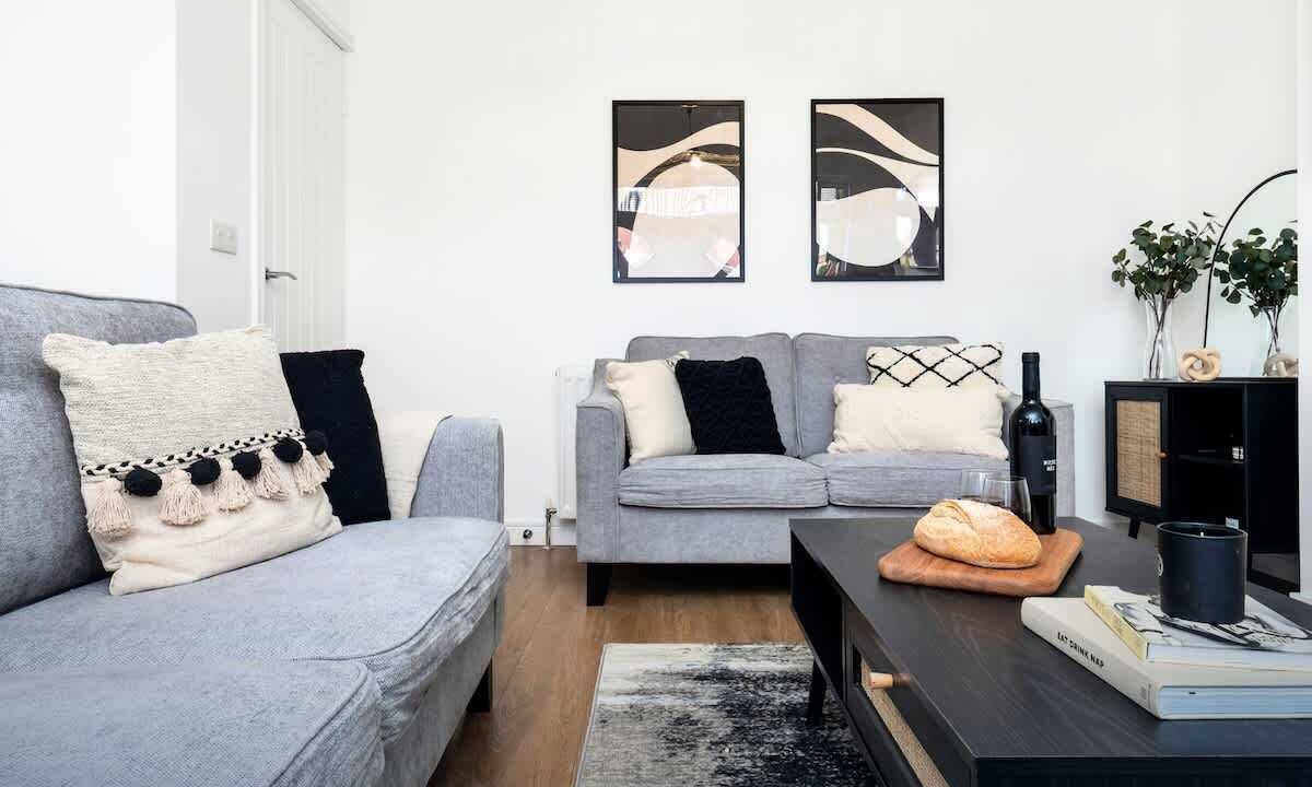 Photo of Livingroom in Stoke-on-Trent