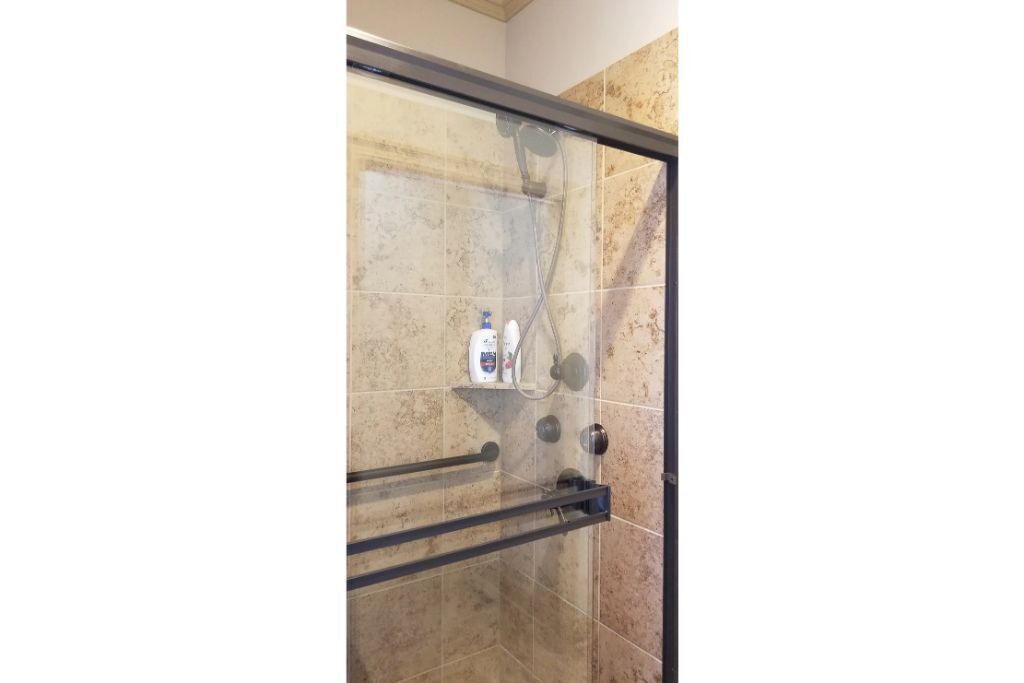 Photo of Bathroom in Shawnee