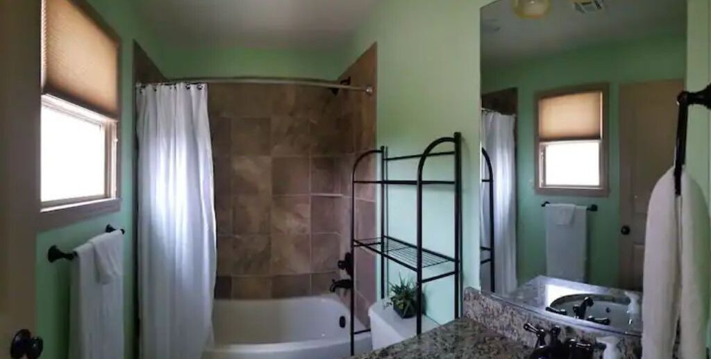 Photo of Bathroom in Shawnee