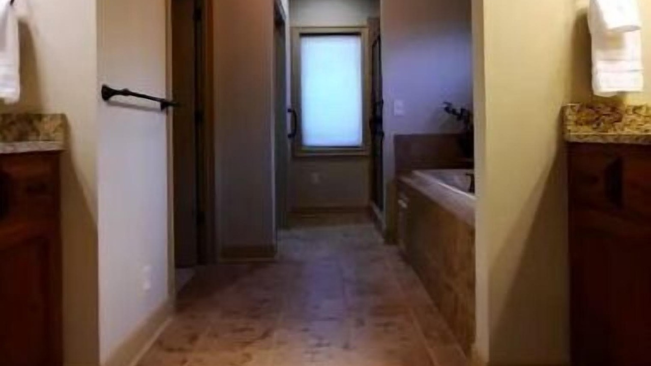 Photo of Bathroom in Shawnee