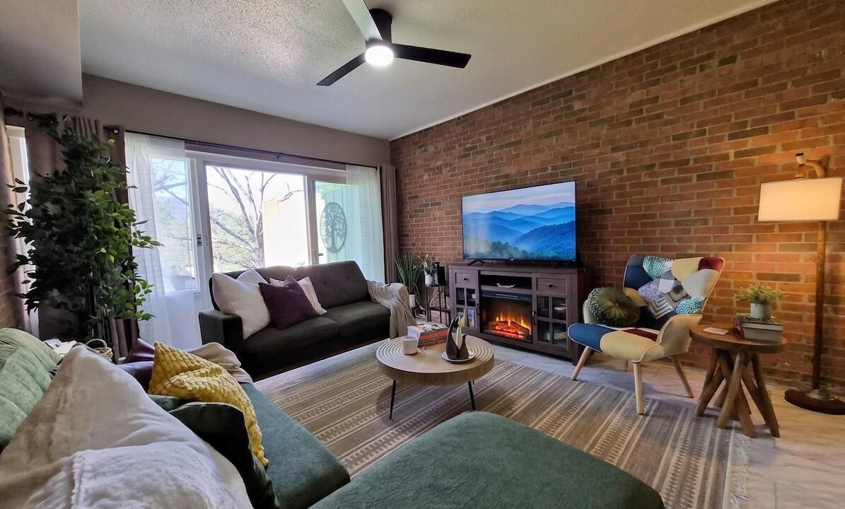 Photo of Livingroom in Pigeon Forge